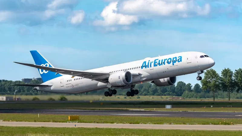 Avión de Air Europa despegado. Foto: Air Europa Avión de Air Europa despegado. Foto: Air Europa