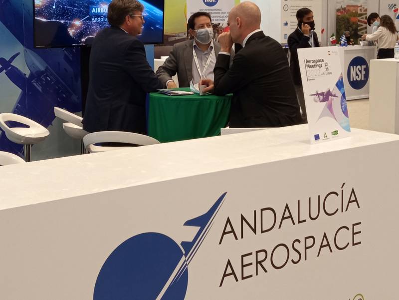 Zona de exhibicin de las empresas andaluzas en ADM Quertaro