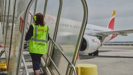 Empleada de Iberia de servicios aeroportuarios. Foto: Iberia