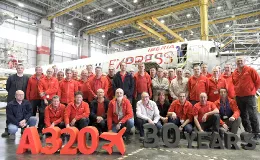 Grupo de empleados de Iberia Mantenimiento que se unieron a la compaa hace 30 aos. Foto: Iberia