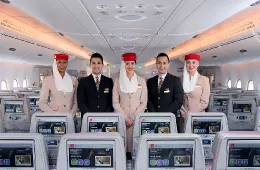 Tripulantes de cabina de Emirates. Foto: Emirates