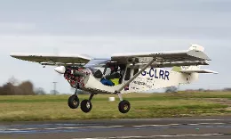 Primer vuelo del avin elctrico de Nuncats basado, en una avioneta Zenith CH750 y pilotado por Tim Kingsley. Foto: Nuncats