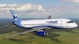 SSJ100 de Interjet.