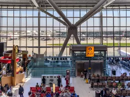 Terminal 5 del aeropuerto Londres-Heathrow. Foto: Iberia