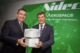 Imagen de archivo del 18 de junio, en el Saln Aeronutico de Pars, donde Nidec Motor Co., Ltd. y el fabricante brasileo de aviones Embraer S.A. anunciaron su acuerdo para crear Nidec Aerospace LLC. Foto: Nidec