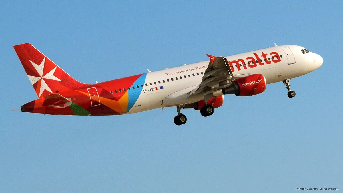 A320 de KM Malta Airlines.