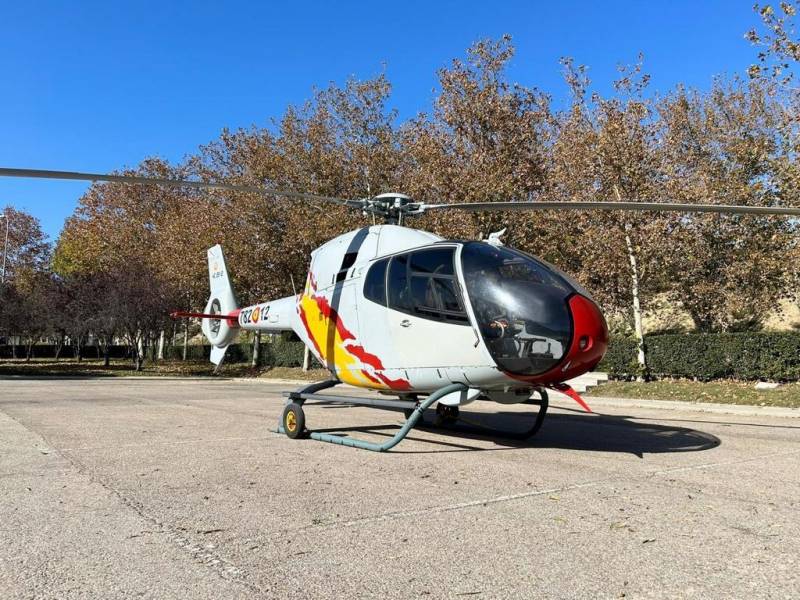 Desde la Escuela Militar de Helicpteros de Armilla (Granada) ha llegado este Airbus Helicopters EC120 (H120).