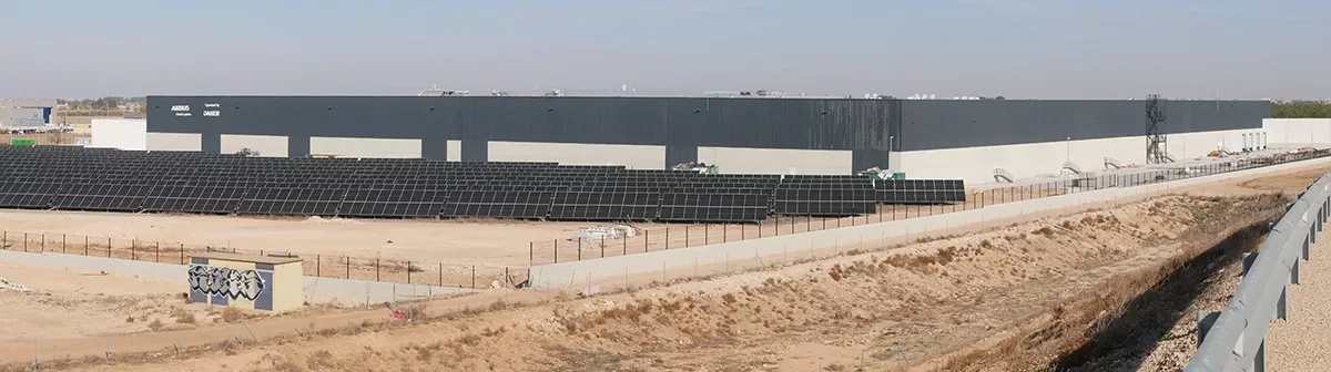 Exterior del nuevo centro logstico industrial de Airbus Helicopters en Albacete. Foto: Diego Gmez