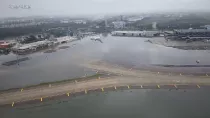 Aeropuerto de Porto Alegre inundado.