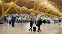 Interior del aeropuerto de Madrid Barajas.