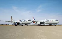 Aviones de Jetsmart en pista.