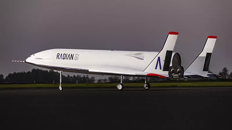 El prototipo PFV01 de Radian Aerospace durante las en tierra de su primer prototipo de avin espacial reutilizable.