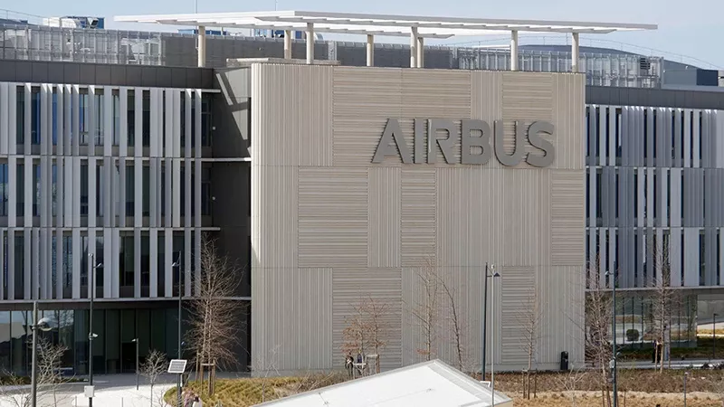 Edificio de Airbus en Getafe. Foto: Diego Gmez