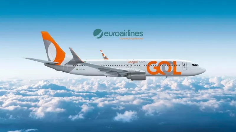 Avin de GOL junto al logo de Euroairlines.