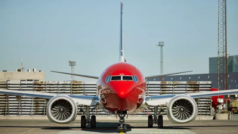 Avin de 737 de Norwegian en pista. Foto: Norwegian